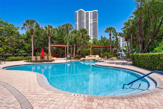 3400 NE 192nd Street 2012, Aventura, FL 33180