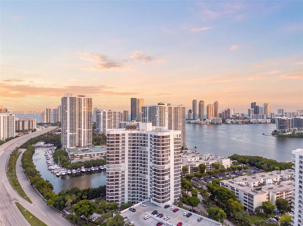 3400 NE 192nd Street 2012, Aventura, FL 33180