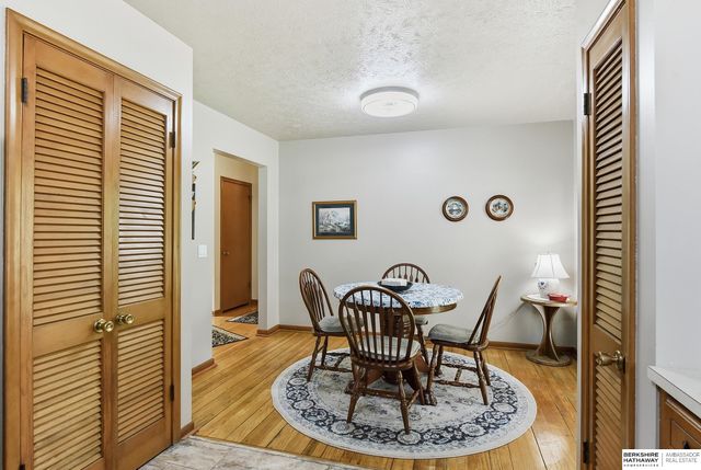 12322 N Street, Omaha, NE 68137