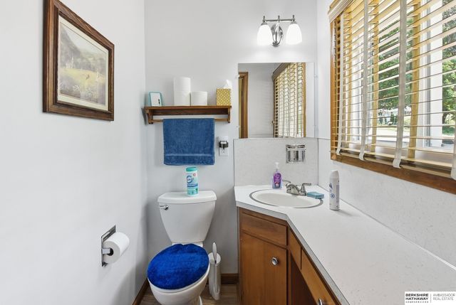 12322 N Street, Omaha, NE 68137