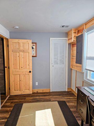 1724 Laurel Street, Brainerd, MN 56401