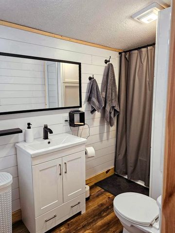 1724 Laurel Street, Brainerd, MN 56401