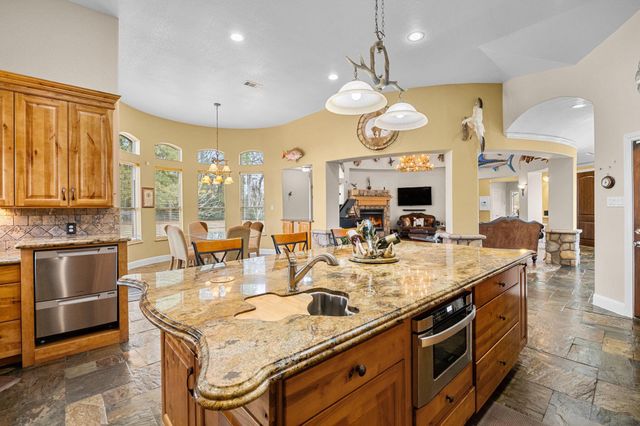 23478 Bays Chapel Road, Richards, TX 77873