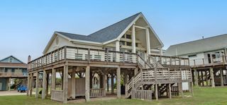 12922 Jolly Roger Drive, Freeport, TX 77541