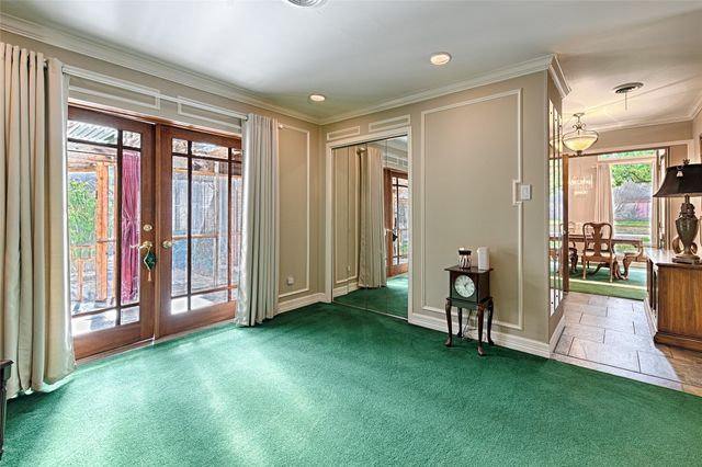 112 Cloudcrest Drive, Desoto, TX 75115