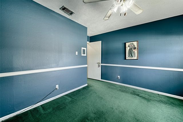 112 Cloudcrest Drive, Desoto, TX 75115