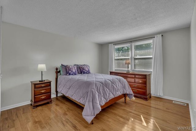 16 Elm Avenue, West Seneca, NY 14224