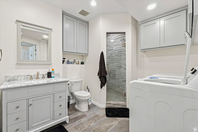 2514 W 2250 N, Clinton, UT 84015