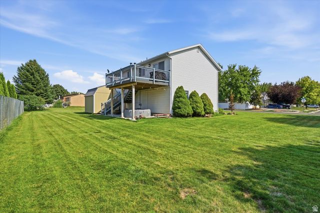 2514 W 2250 N, Clinton, UT 84015
