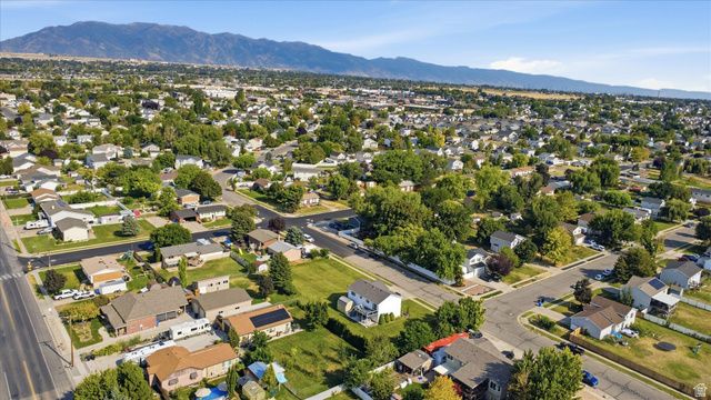 2514 W 2250 N, Clinton, UT 84015