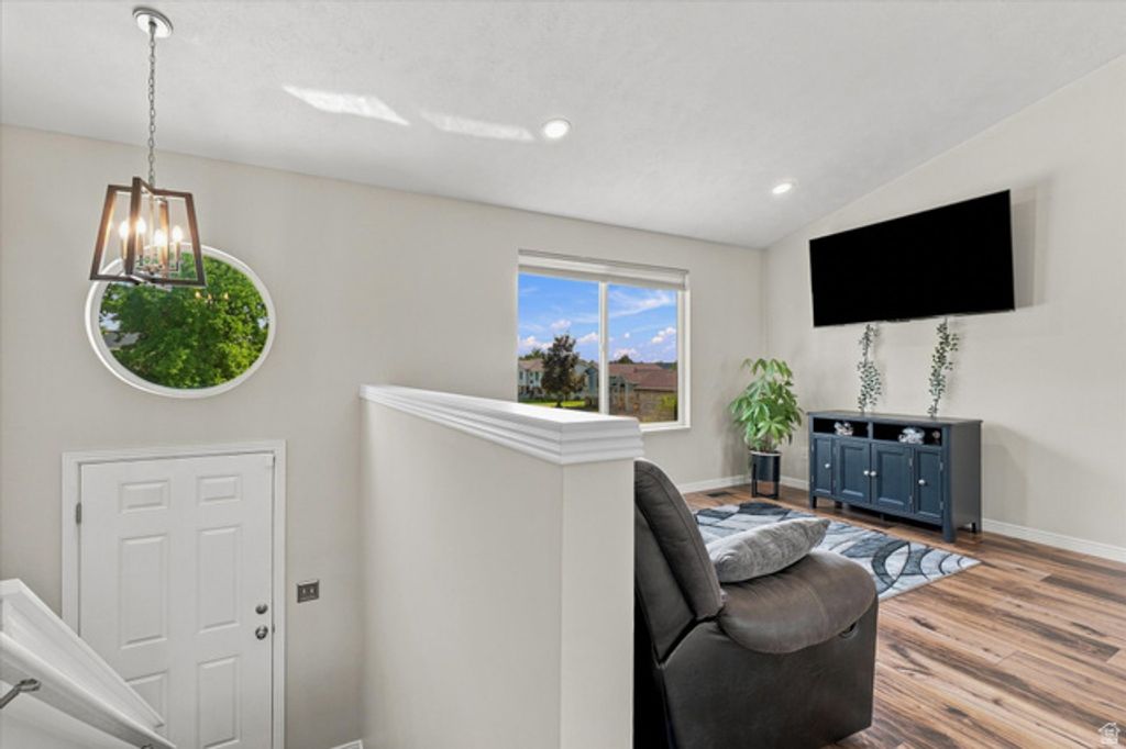 2514 W 2250 N, Clinton, UT 84015 — photo 4