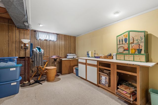 159 Kings Lane, Emmett Twp, MI 49014