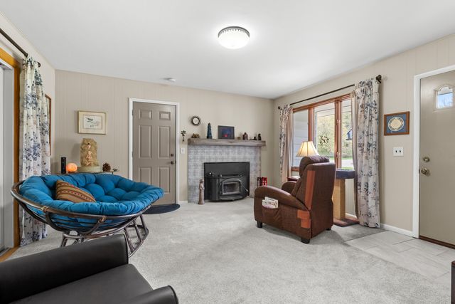 159 Kings Lane, Emmett Twp, MI 49014