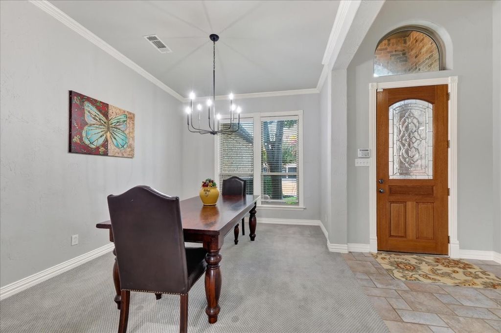 9116 Edgemont Drive, North Richland Hills, TX 76182 — photo 5
