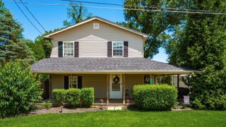 5558 Alder Drive NE, Thornville, OH 43076