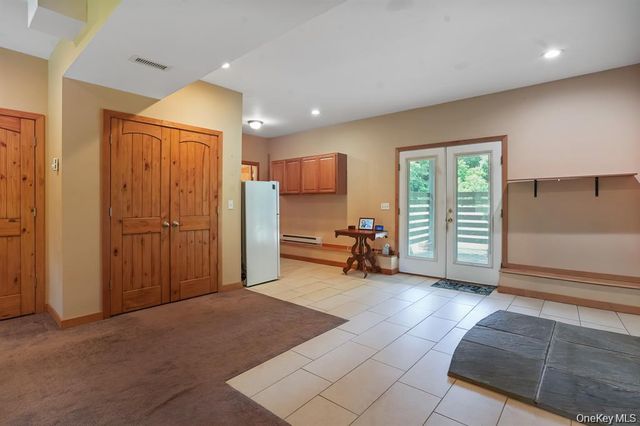 3200 Route 52, Stormville, NY 12582