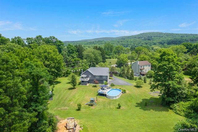 3200 Route 52, Stormville, NY 12582