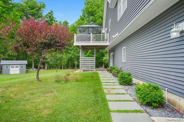3200 Route 52, Stormville, NY 12582