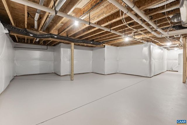 102 WHIPPOORWILL PL, Zion Crossroads, VA 22942