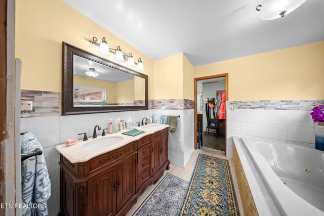 3038 Marvin Circle, Maryville, TN 37803