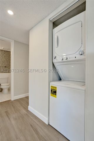 6090 N Sabal Palm Blvd 208, Tamarac, FL 33319