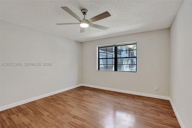 6090 N Sabal Palm Blvd 208, Tamarac, FL 33319
