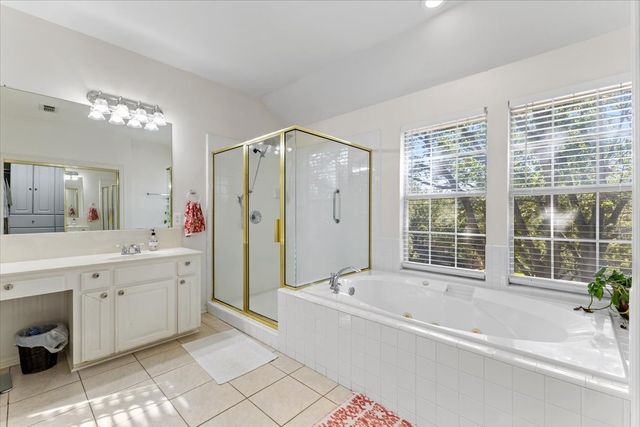 7423 Bradford Pear Drive, Irving, TX 75063