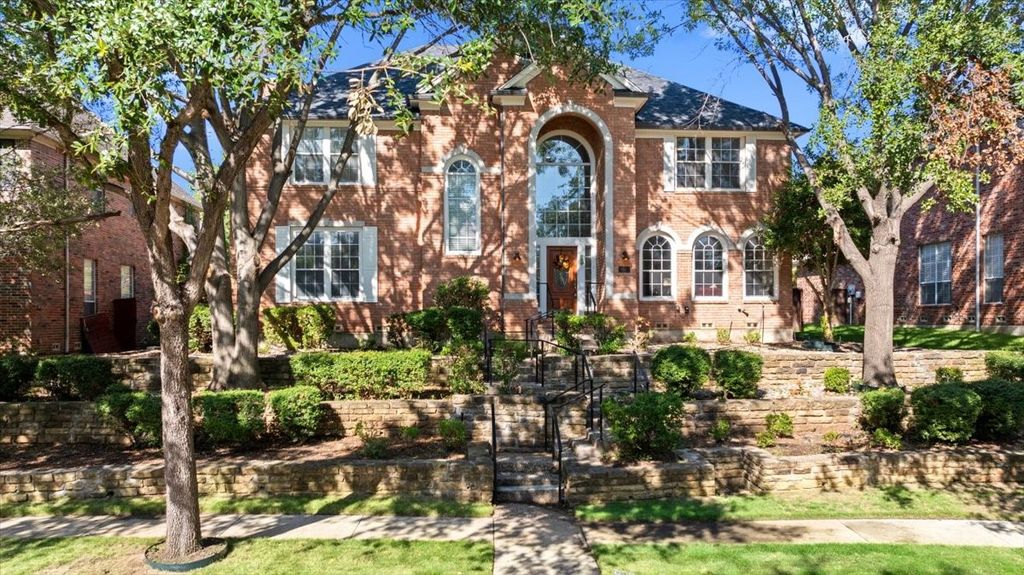 7423 Bradford Pear Drive, Irving, TX 75063