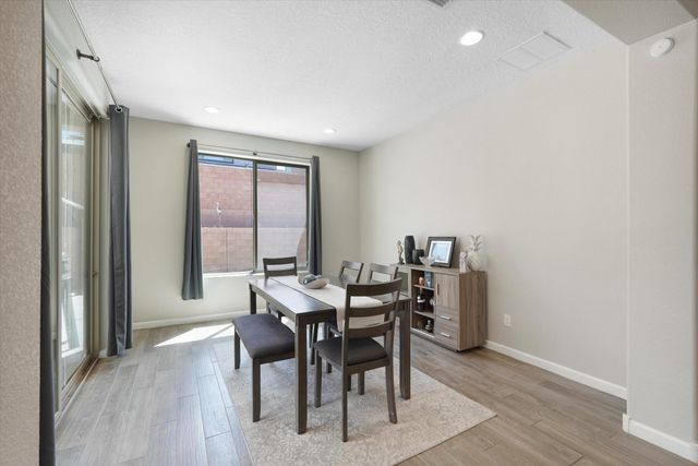 2012 White Dove Street SE, Albuquerque, NM 87123