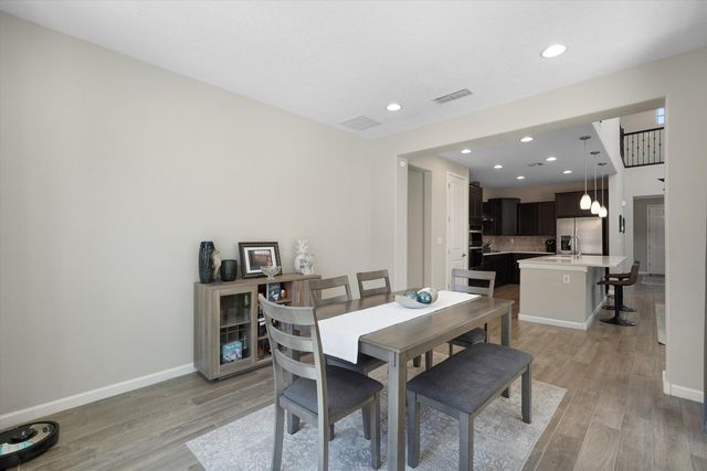 2012 White Dove Street SE, Albuquerque, NM 87123