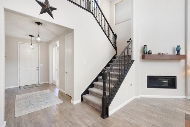 2012 White Dove Street SE, Albuquerque, NM 87123