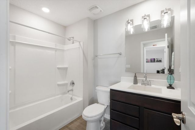 2012 White Dove Street SE, Albuquerque, NM 87123