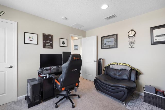 2012 White Dove Street SE, Albuquerque, NM 87123