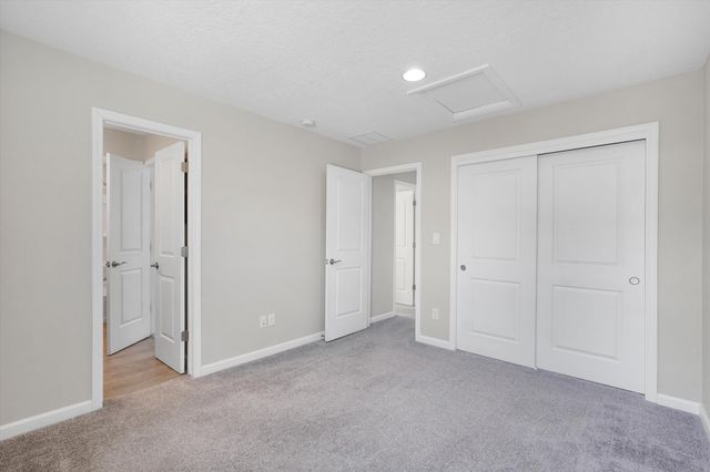 2012 White Dove Street SE, Albuquerque, NM 87123