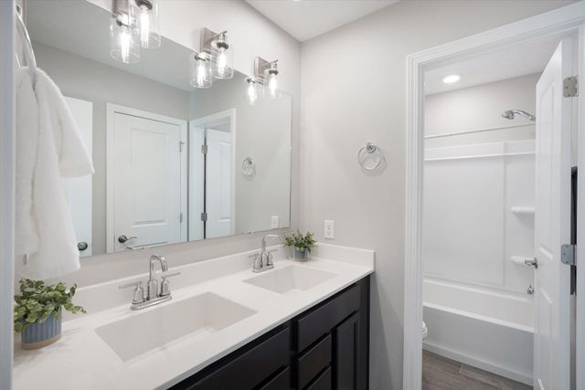 2012 White Dove Street SE, Albuquerque, NM 87123