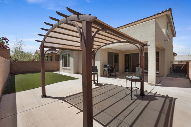 2012 White Dove Street SE, Albuquerque, NM 87123