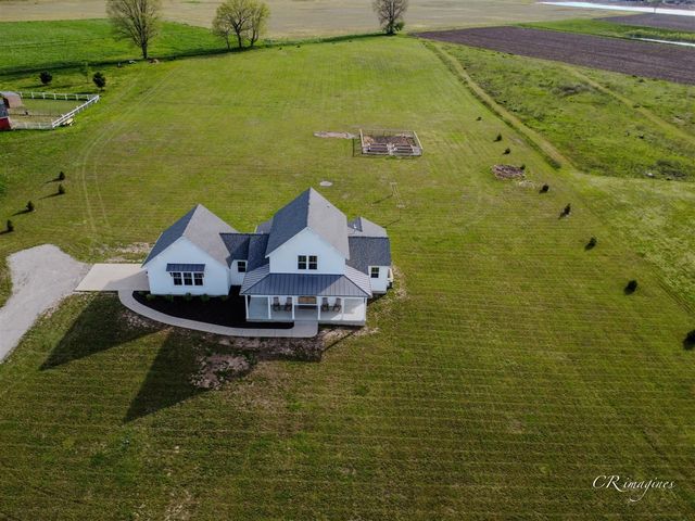 12115 40th Avenue, Allendale, MI 49401