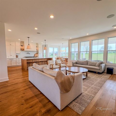 12115 40th Avenue, Allendale, MI 49401