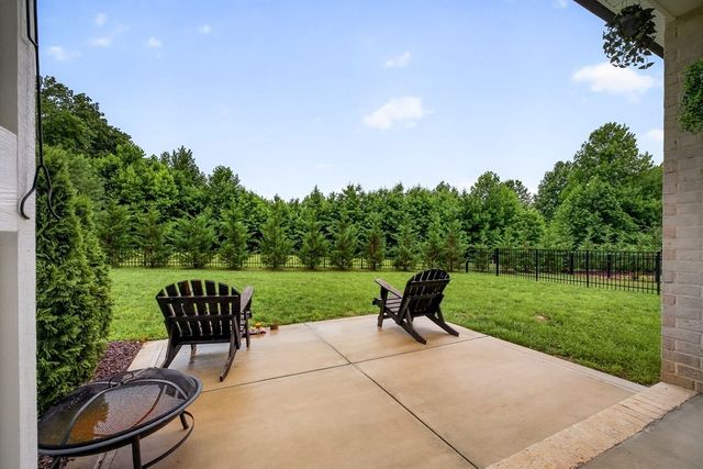 1400 Village Loop, Cookeville, TN 38501