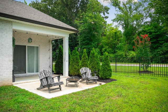 1400 Village Loop, Cookeville, TN 38501