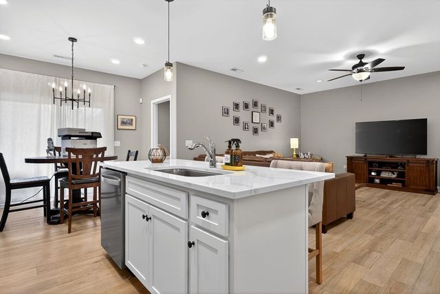 1400 Village Loop, Cookeville, TN 38501