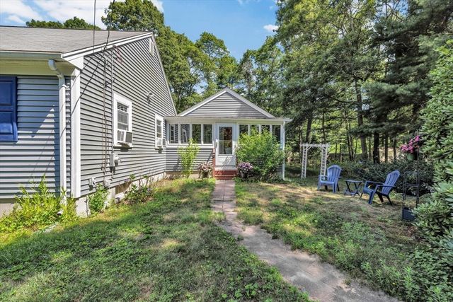 17 Galleon Way, Barnstable, MA 02655