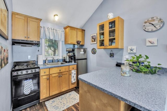 17 Galleon Way, Barnstable, MA 02655