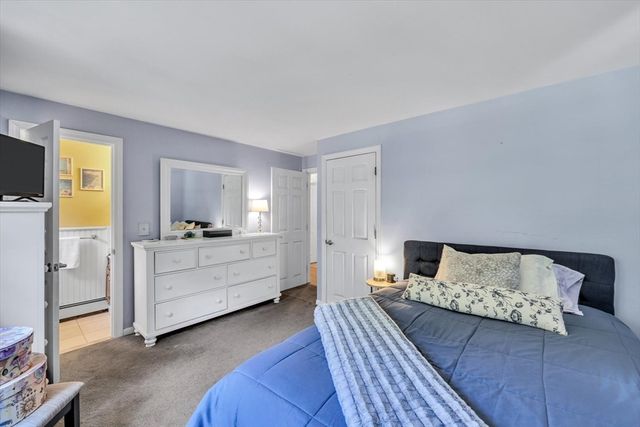 17 Galleon Way, Barnstable, MA 02655