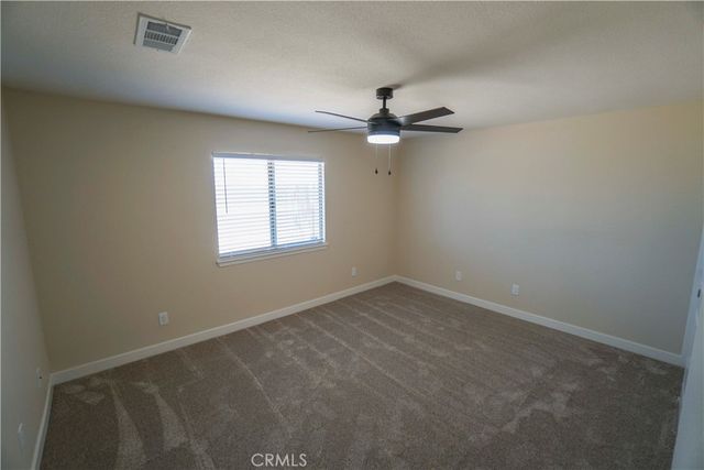 22574 Powhatan, Apple Valley, CA 92308