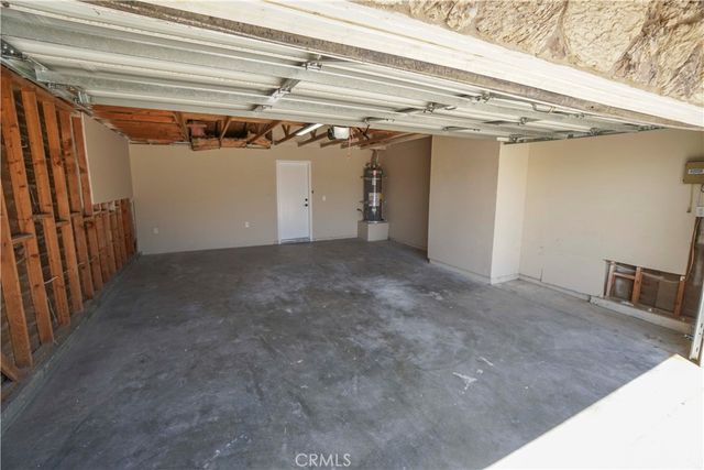 22574 Powhatan, Apple Valley, CA 92308