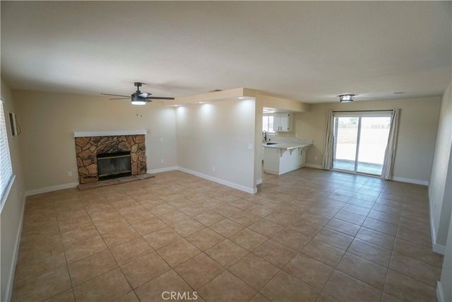 22574 Powhatan, Apple Valley, CA 92308