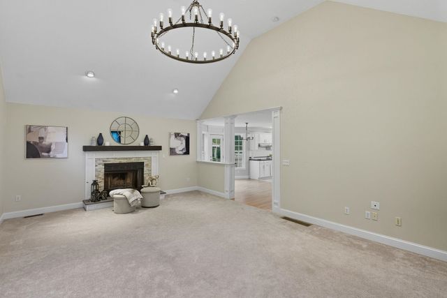 3 Hamilton Lane, Salem, NH 03079