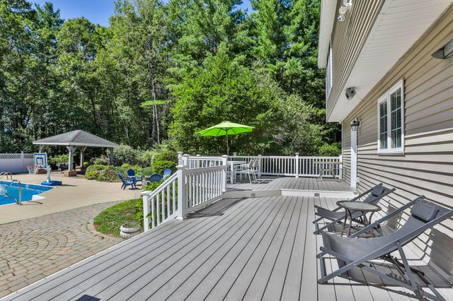 3 Hamilton Lane, Salem, NH 03079