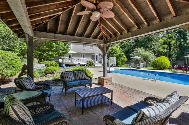 3 Hamilton Lane, Salem, NH 03079